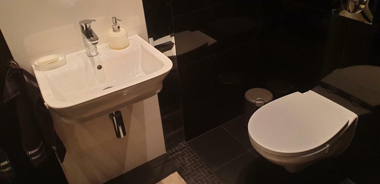 Apartgolf Sobienie Krolewskie Sobienie Szlacheckie Экстерьер фото